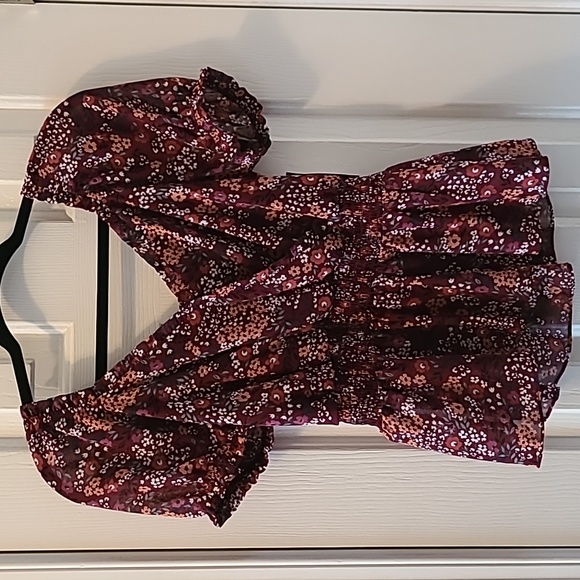 SO BRAND WOMENS JUNIOR SIZE SUMMER TOP WITH SMOCKING SIZE SMALL - Picture 1 of 15